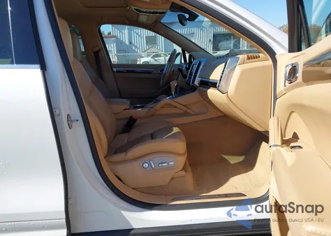 2014 Porsche Cayenne S z USA, uszkodzony, nr VIN WP1AB2A29ELA58977